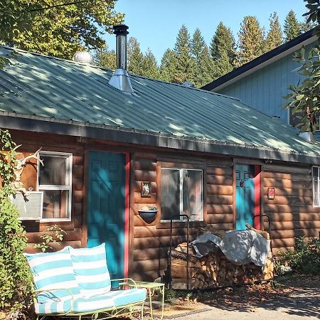 Bigfoot Rv & Cabins Park Happy Camp Exterior photo
