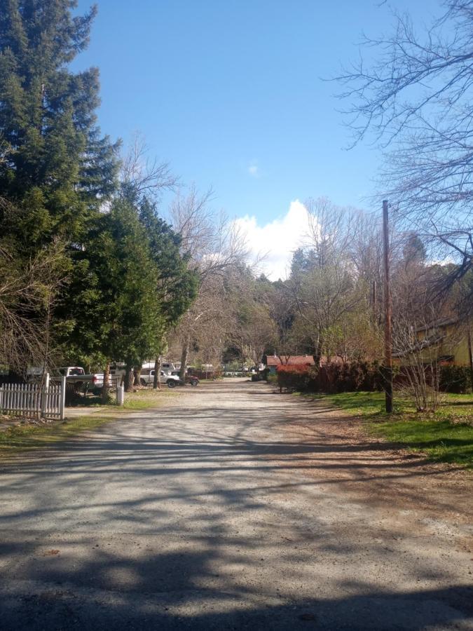 Bigfoot Rv & Cabins Park Happy Camp Exterior photo